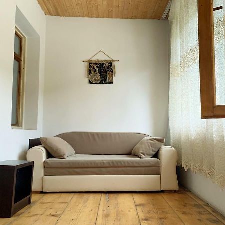 Guest House Lela Mestia Exterior foto